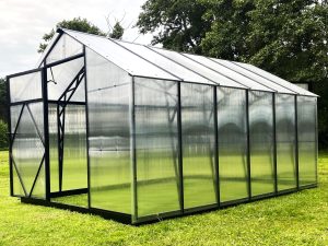 Двускатная теплица Ecoslider House Lux 2.5х4.1м