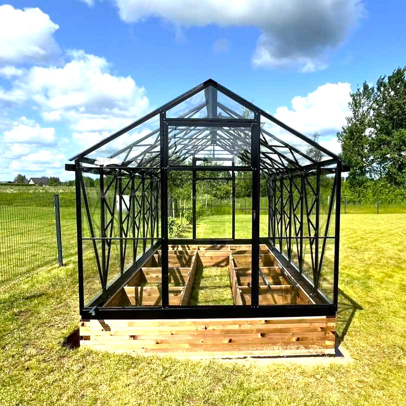 Двускатная теплица Ecoslider House Lux Glass 2.5х4.1м — изображение 8